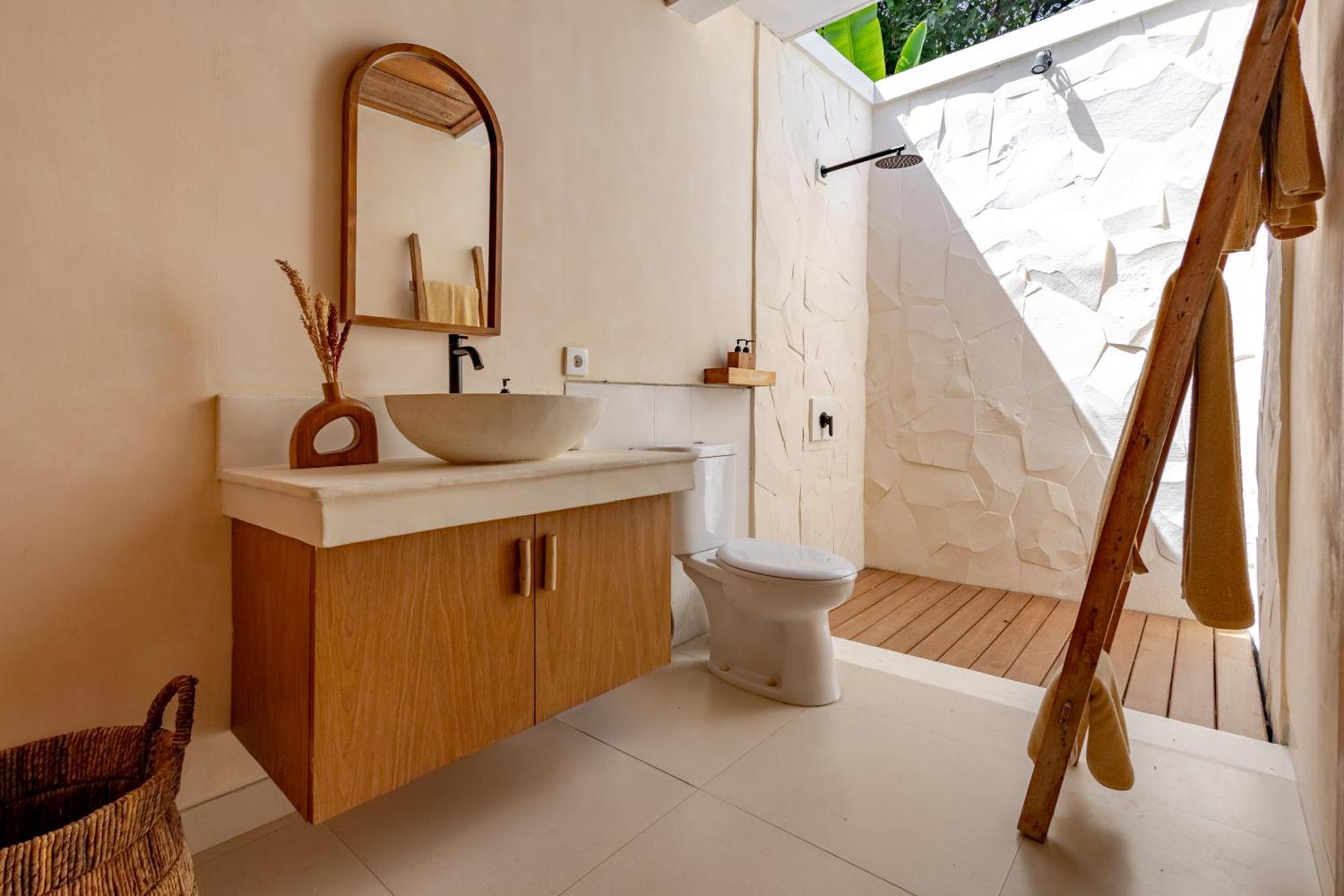 The Pink Joglo, A Cheerful 3Bdr Villa W/Pool And Rice-Field View. Dalung  Ngoại thất bức ảnh