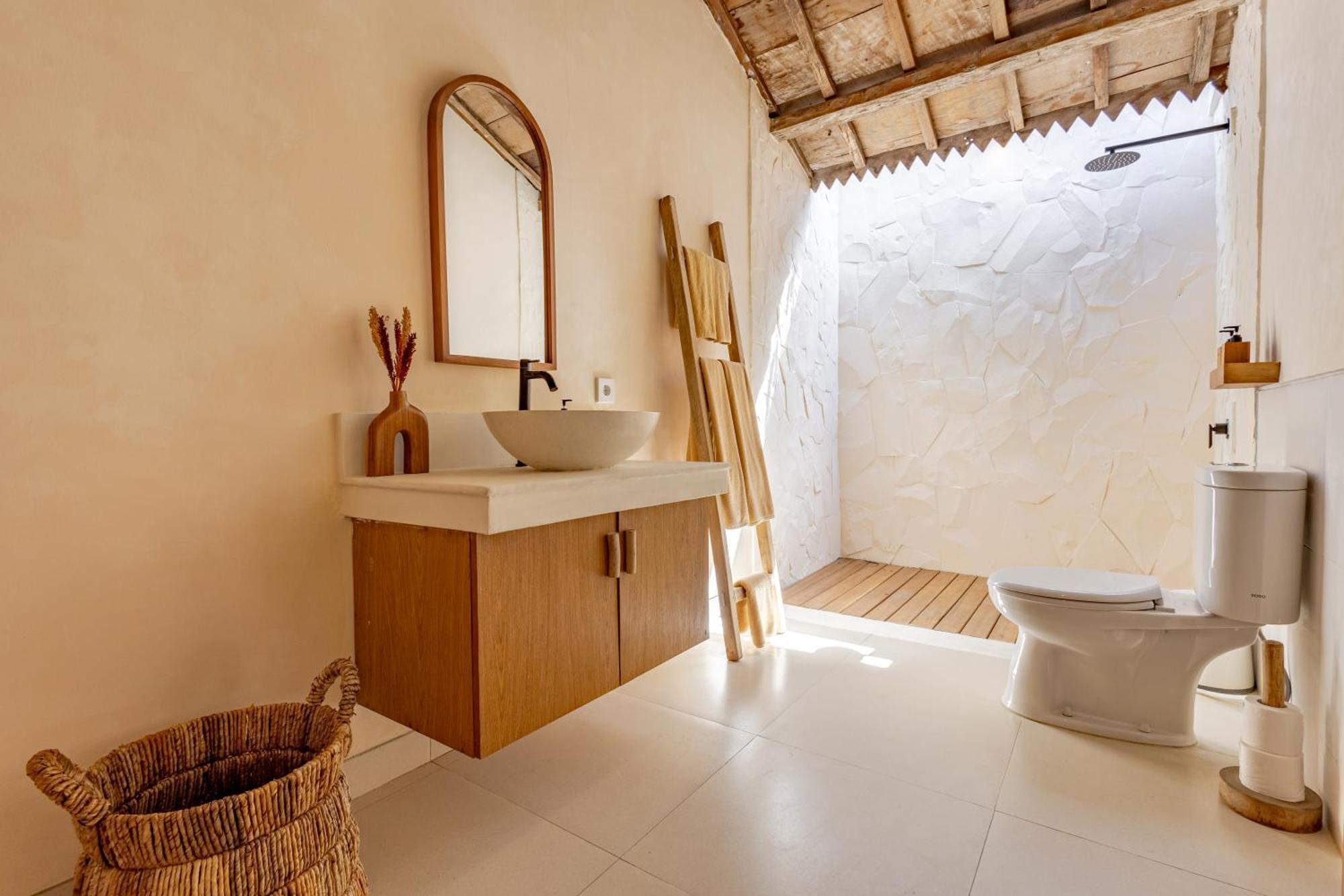 The Pink Joglo, A Cheerful 3Bdr Villa W/Pool And Rice-Field View. Dalung  Ngoại thất bức ảnh
